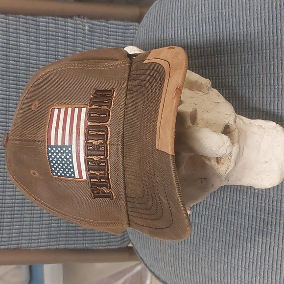 Distressed Trucker Cap - Picture 1 of 8
